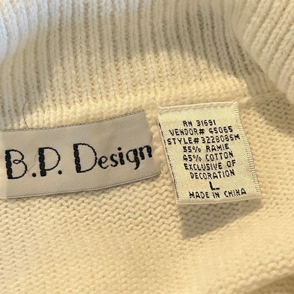 B P Design Cotton Ramie Neutral Embroidered Christmas Sweater Size Large - Picture 3 of 14